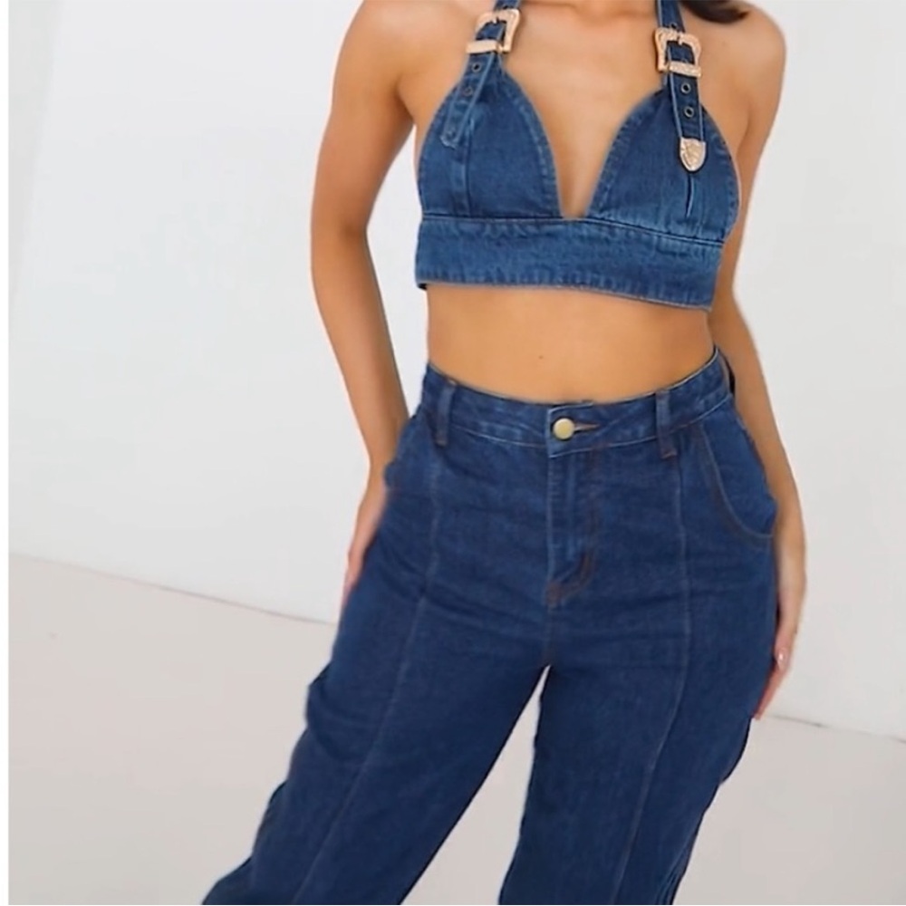 Prettylittlething MID WASH DENIM ELASTICATED HEM JEANS - Picture 13 of 14
